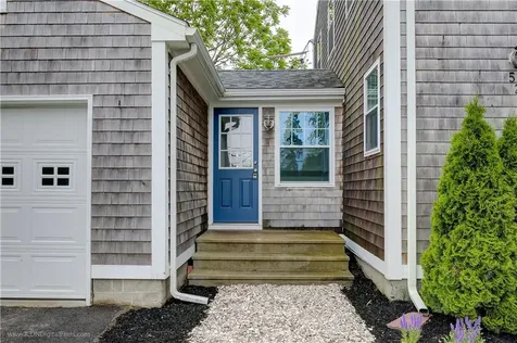 523 Bristol Ferry Road Portsmouth RI 02871