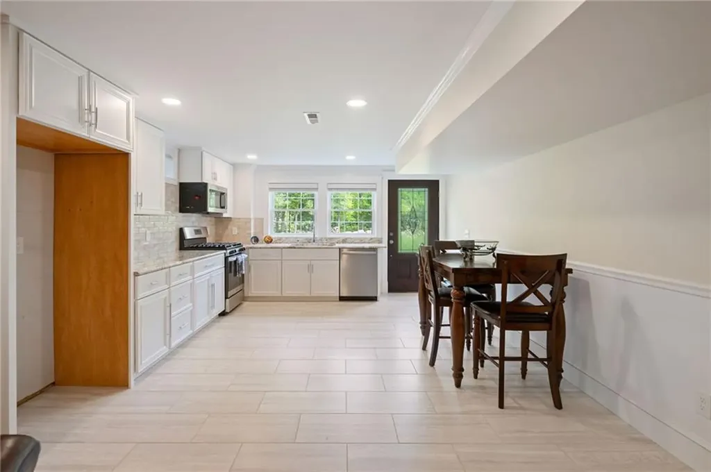 120 Stubble Brook Road West Greenwich RI 02817