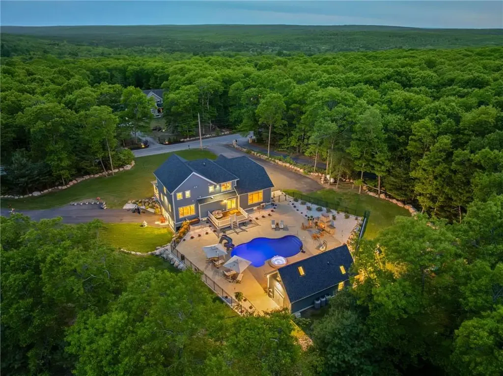 120 Stubble Brook Road West Greenwich RI 02817