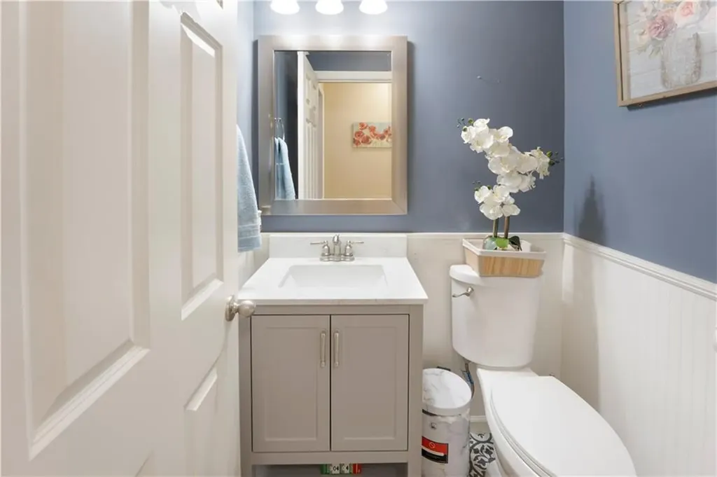 115 Castle Rock Road Warwick RI 02886