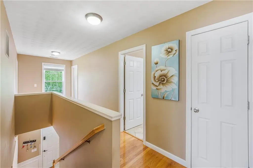 115 Castle Rock Road Warwick RI 02886