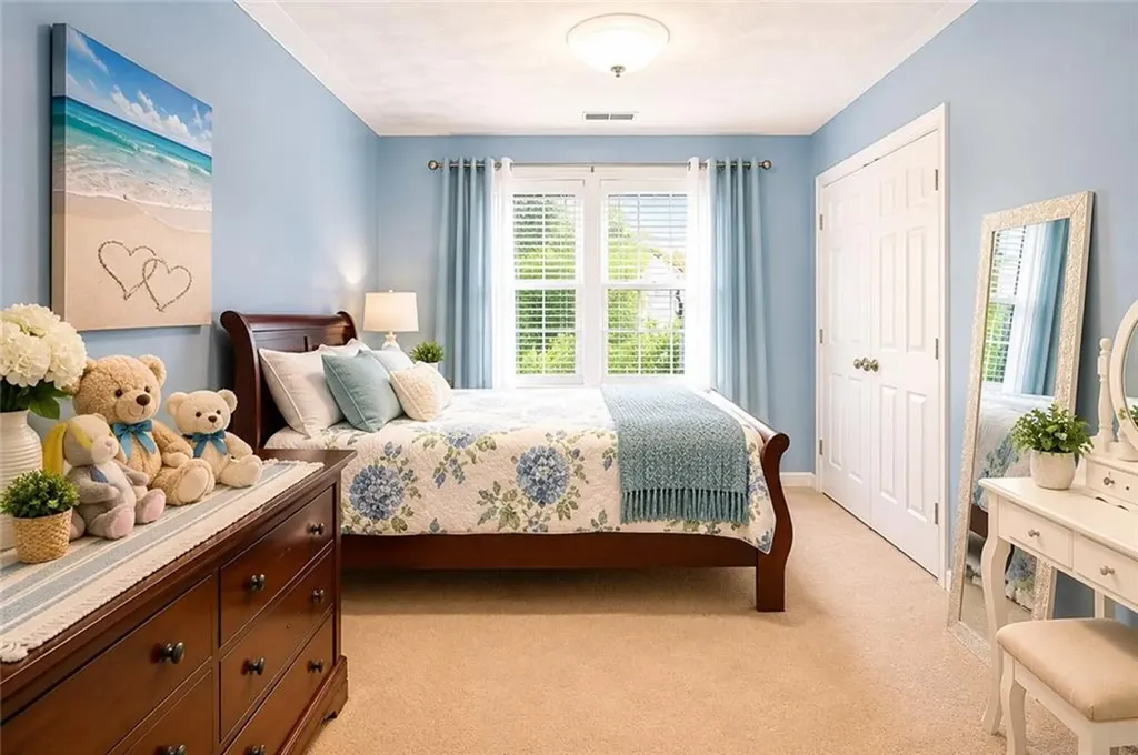 115 Castle Rock Road Warwick RI 02886