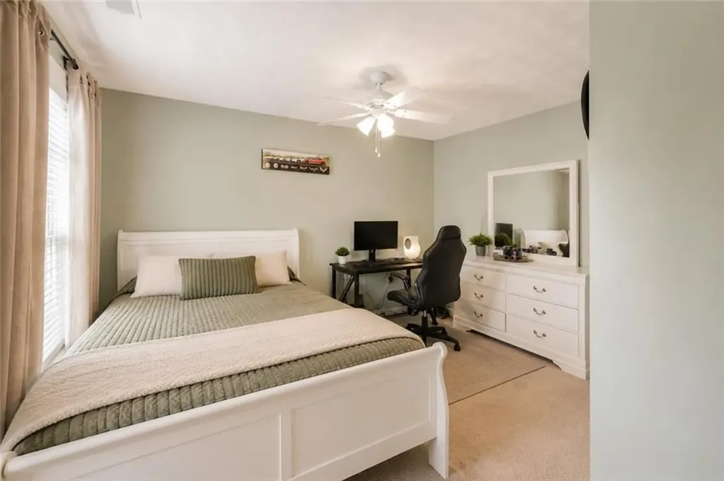 115 Castle Rock Road Warwick RI 02886