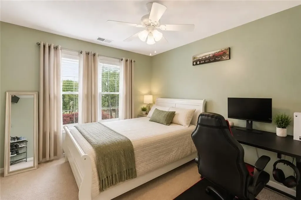 115 Castle Rock Road Warwick RI 02886