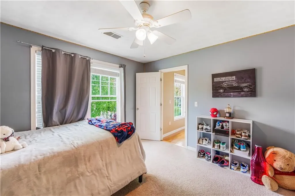 115 Castle Rock Road Warwick RI 02886