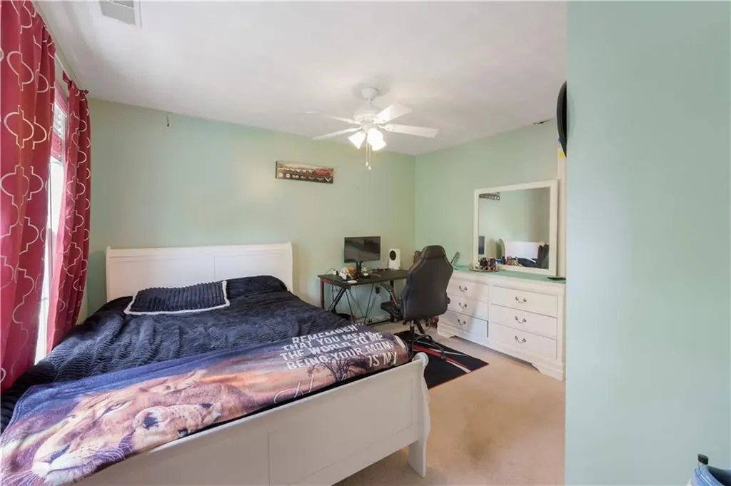 115 Castle Rock Road Warwick RI 02886