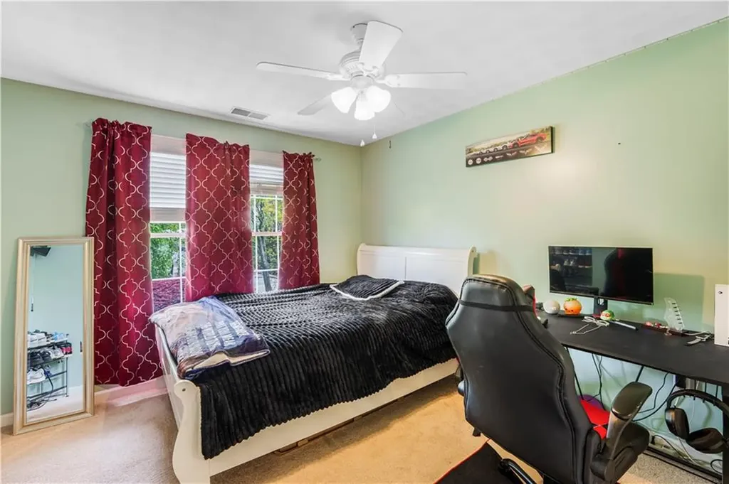 115 Castle Rock Road Warwick RI 02886
