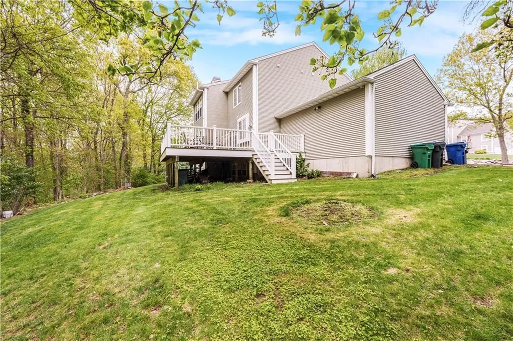 115 Castle Rock Road Warwick RI 02886