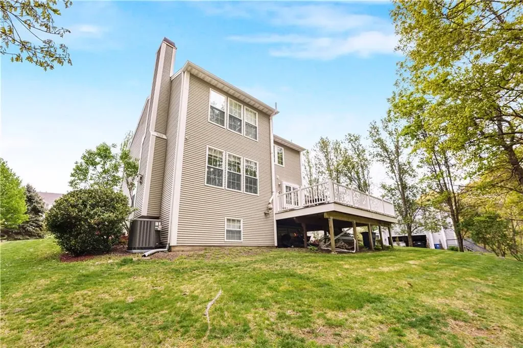 115 Castle Rock Road Warwick RI 02886