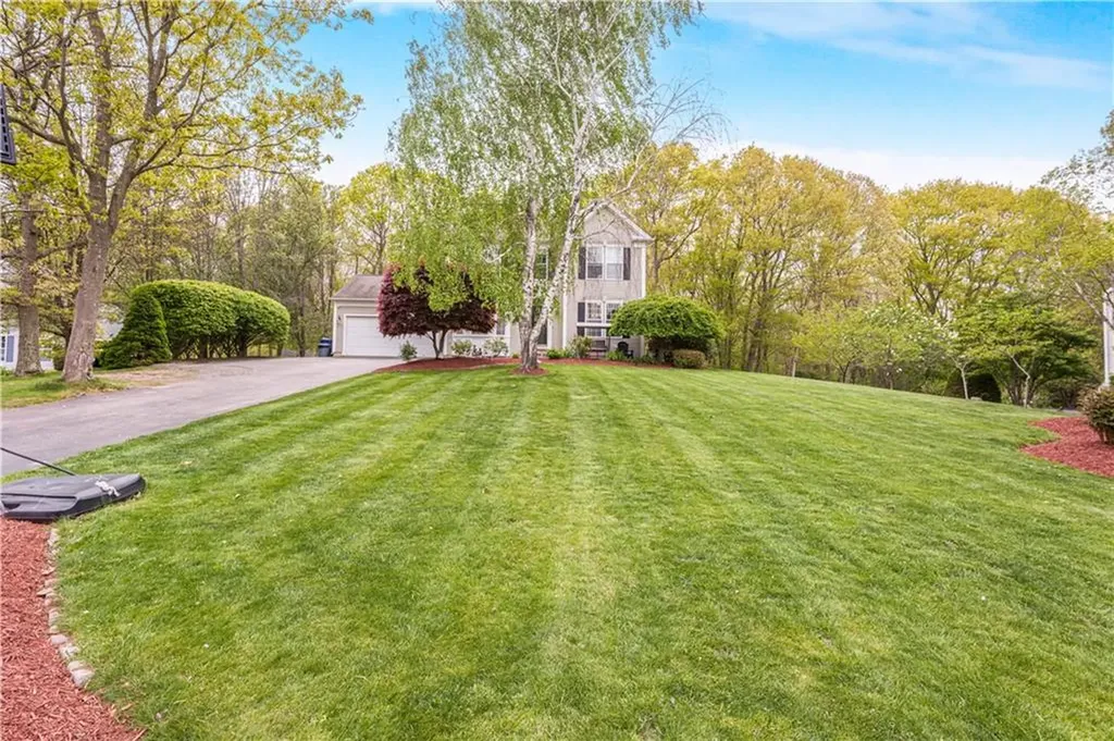 115 Castle Rock Road Warwick RI 02886