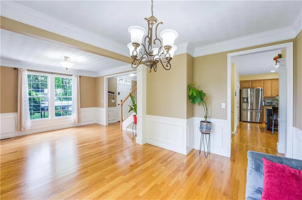 115 Castle Rock Road Warwick RI 02886