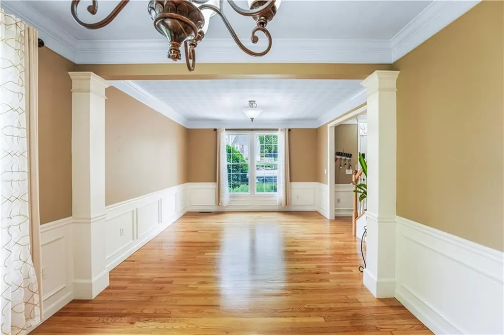 115 Castle Rock Road Warwick RI 02886