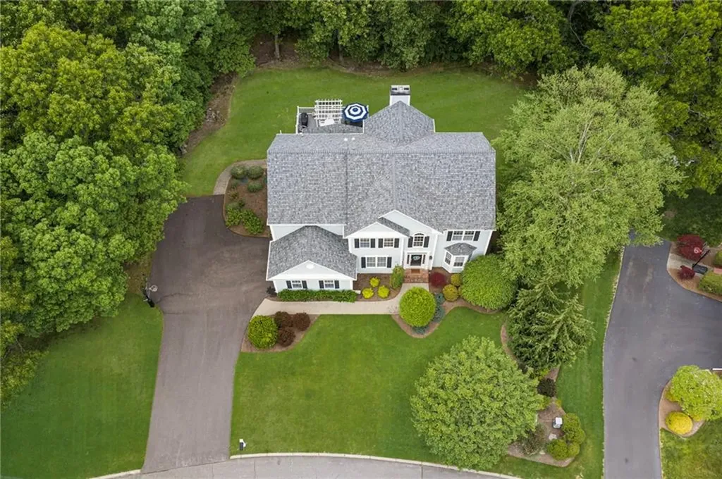 322 Sleepy Hollow Farm Road Warwick RI 02886