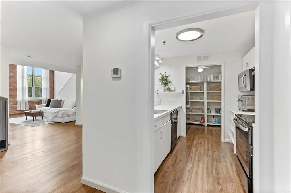 494 Woonasquatucket Avenue North Providence RI 02911