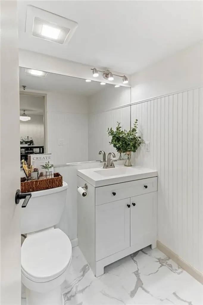 494 Woonasquatucket Avenue North Providence RI 02911