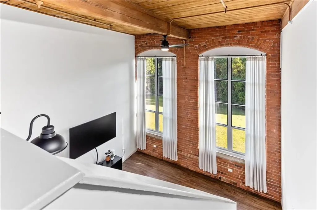 494 Woonasquatucket Avenue North Providence RI 02911