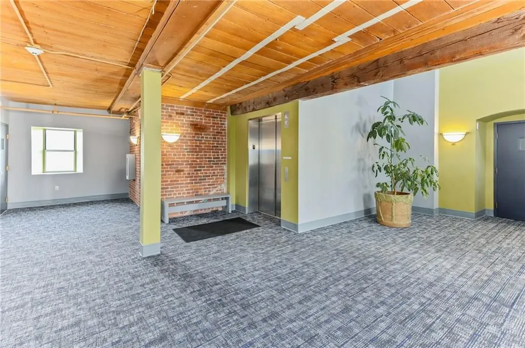 494 Woonasquatucket Avenue North Providence RI 02911
