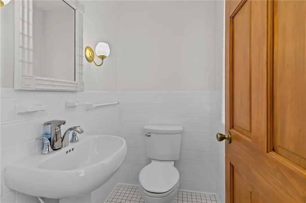 214 Rankin Avenue Providence RI 02908