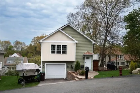 230 Manila Avenue Woonsocket RI 02985
