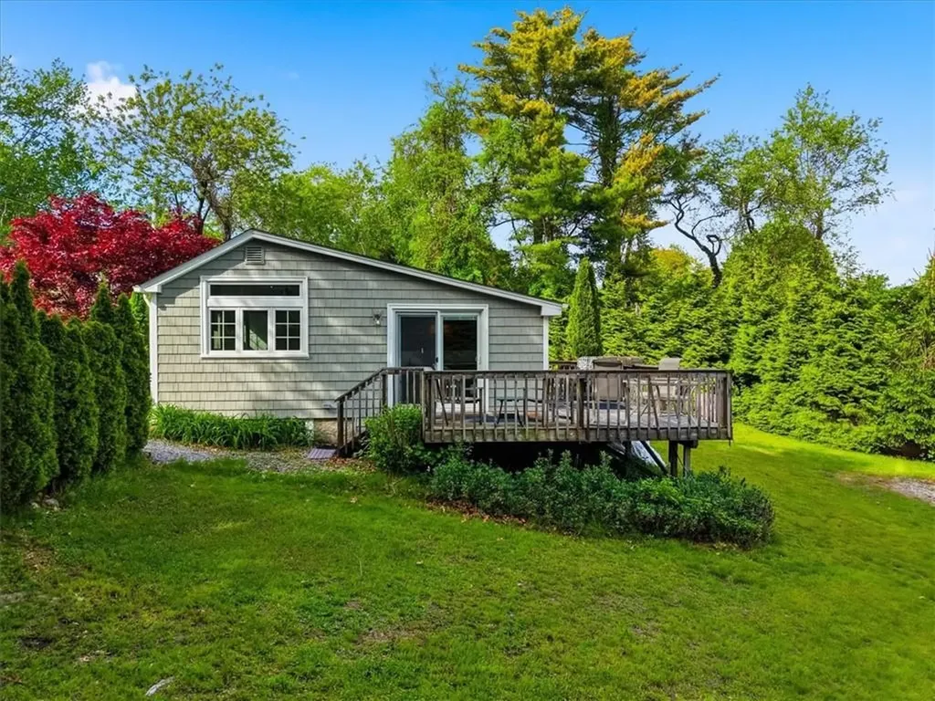45 Port Avenue South Kingstown RI 02879