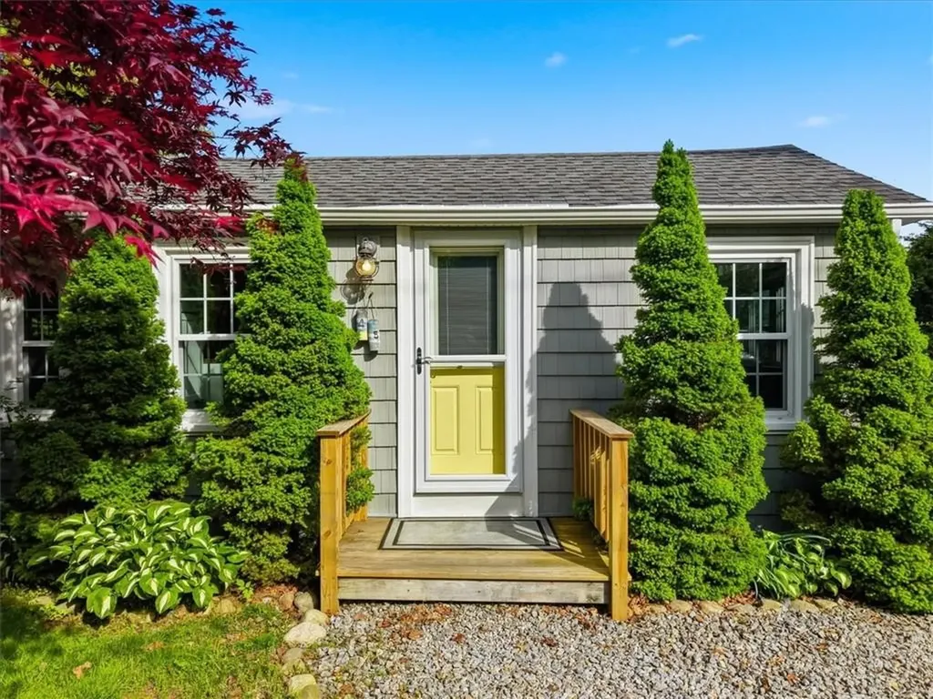 45 Port Avenue South Kingstown RI 02879