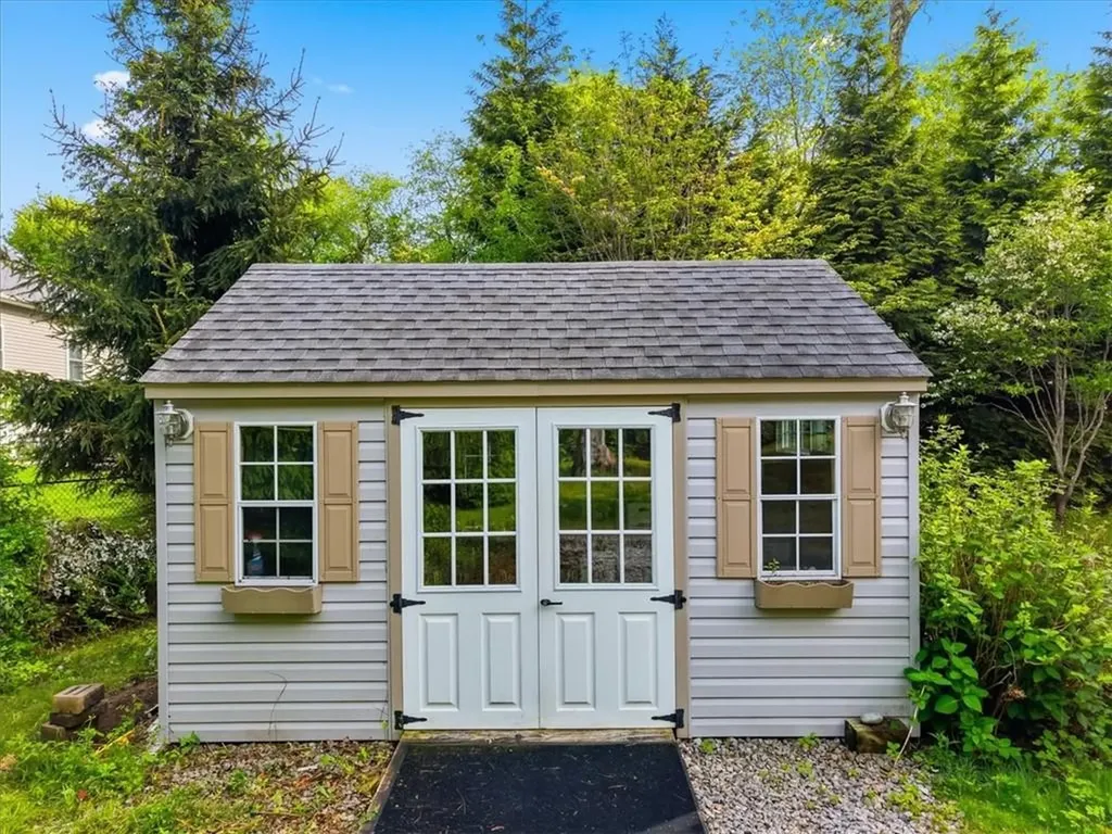 45 Port Avenue South Kingstown RI 02879