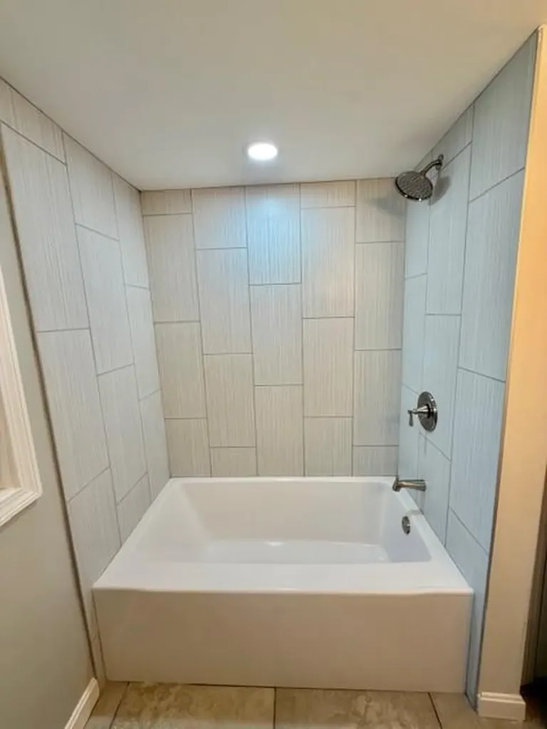 33 Howard Avenue North Providence RI 02911