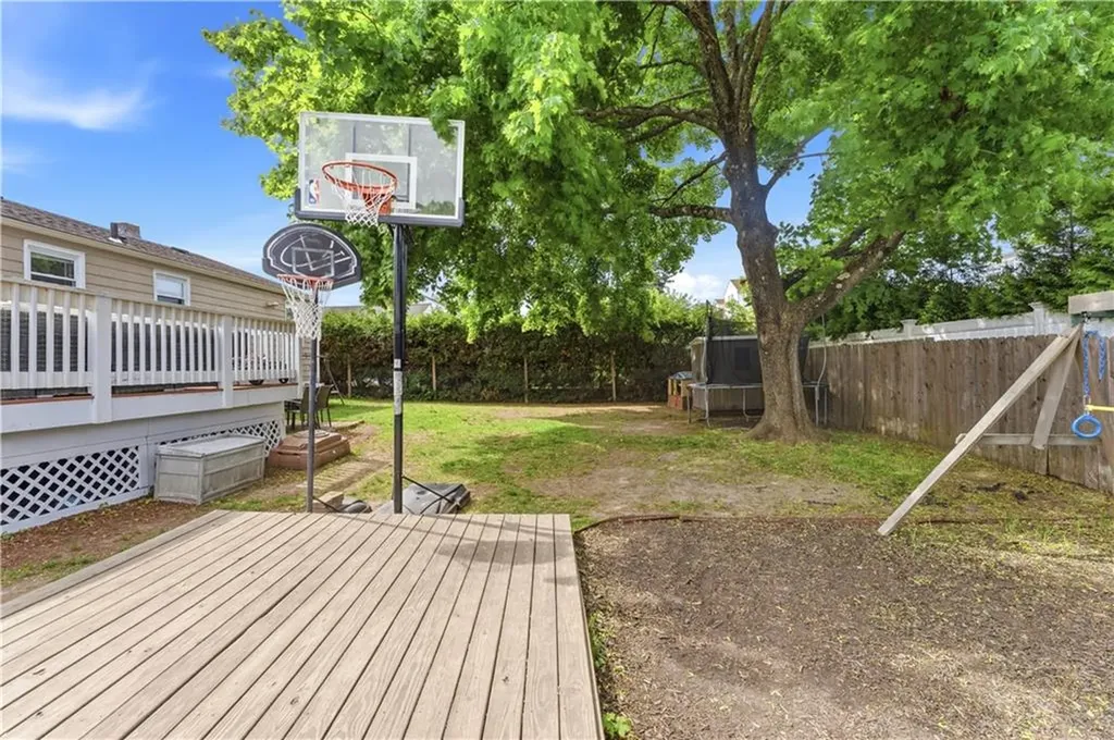29 Dix Avenue Johnston RI 02919