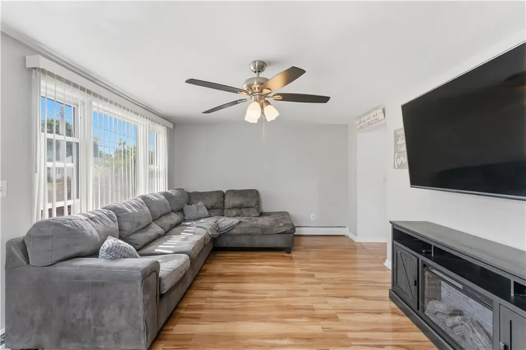29 Dix Avenue Johnston RI 02919
