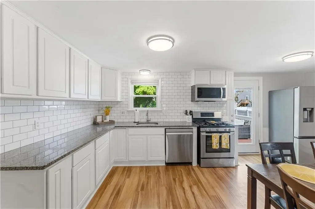 29 Dix Avenue Johnston RI 02919