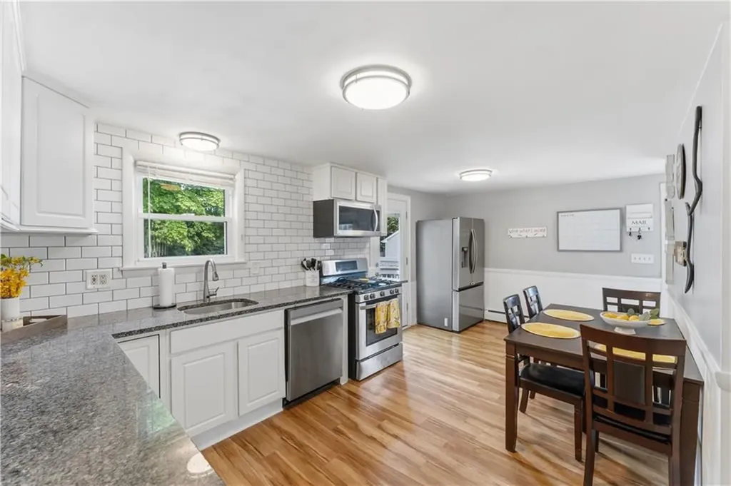 29 Dix Avenue Johnston RI 02919