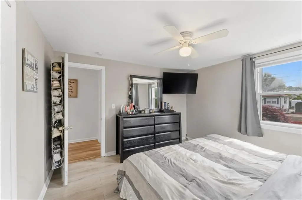 29 Dix Avenue Johnston RI 02919