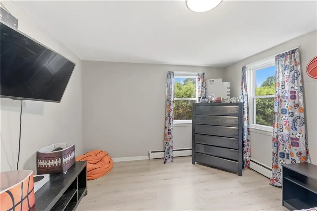 29 Dix Avenue Johnston RI 02919