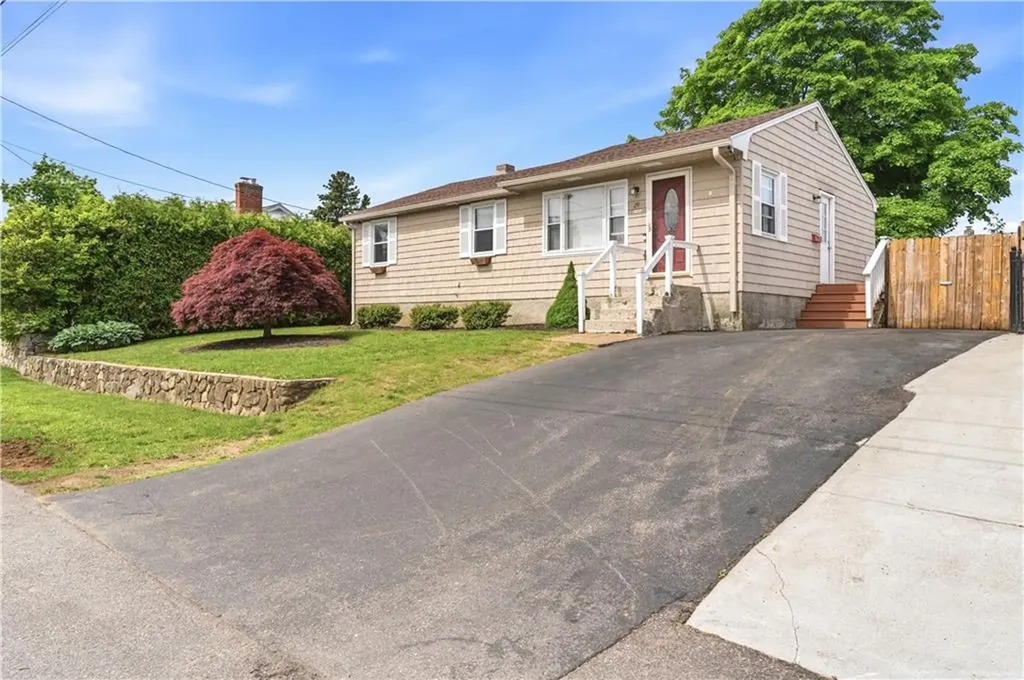 29 Dix Avenue Johnston RI 02919