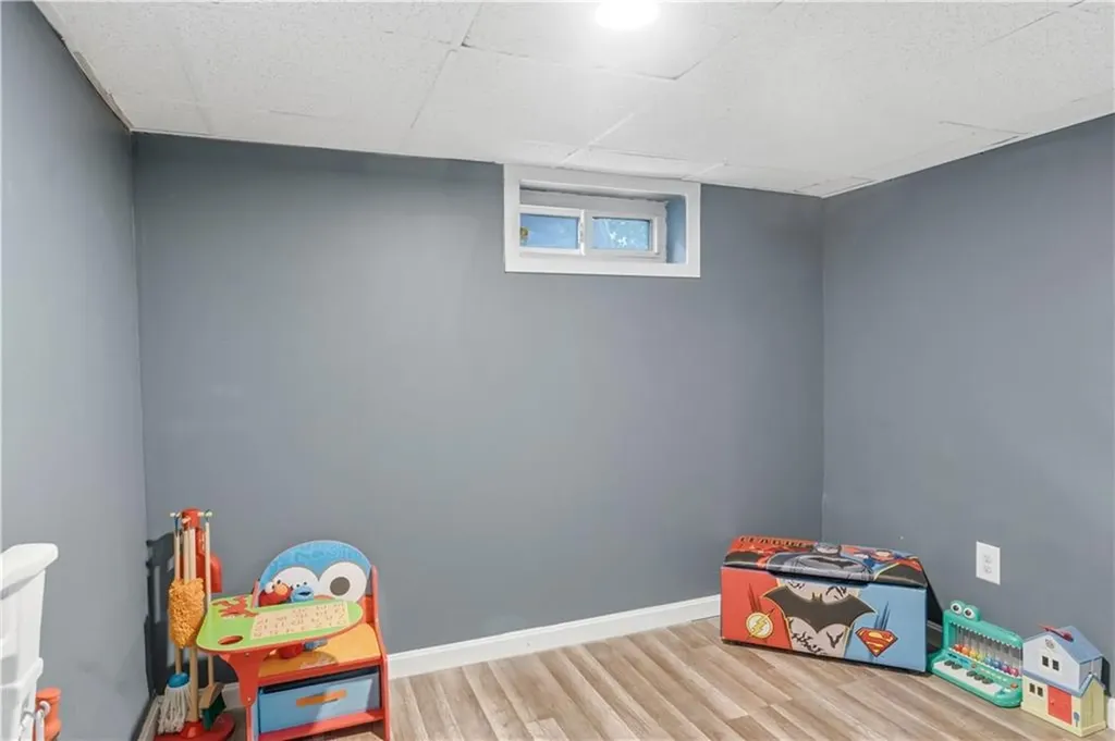 29 Dix Avenue Johnston RI 02919
