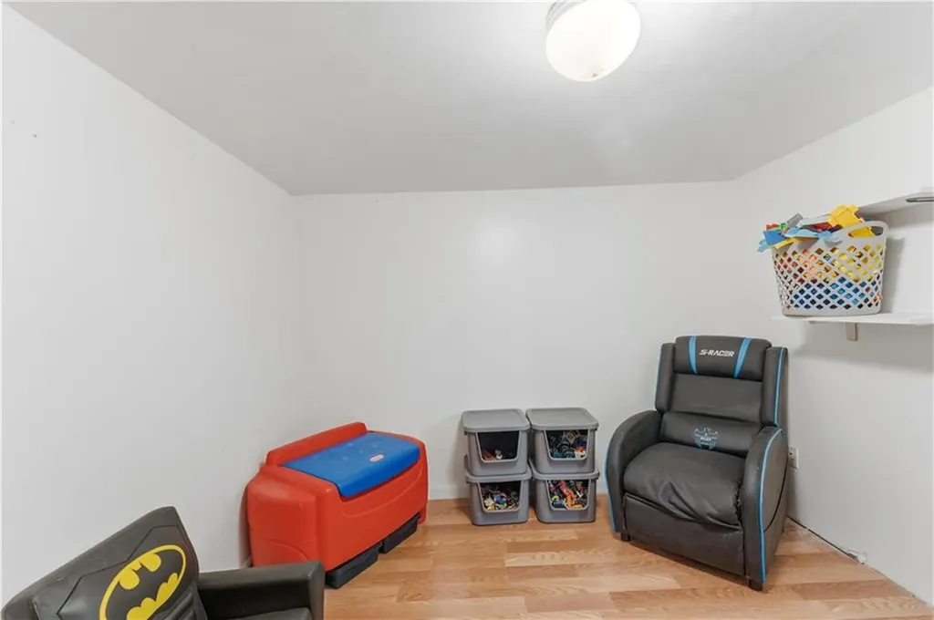 29 Dix Avenue Johnston RI 02919
