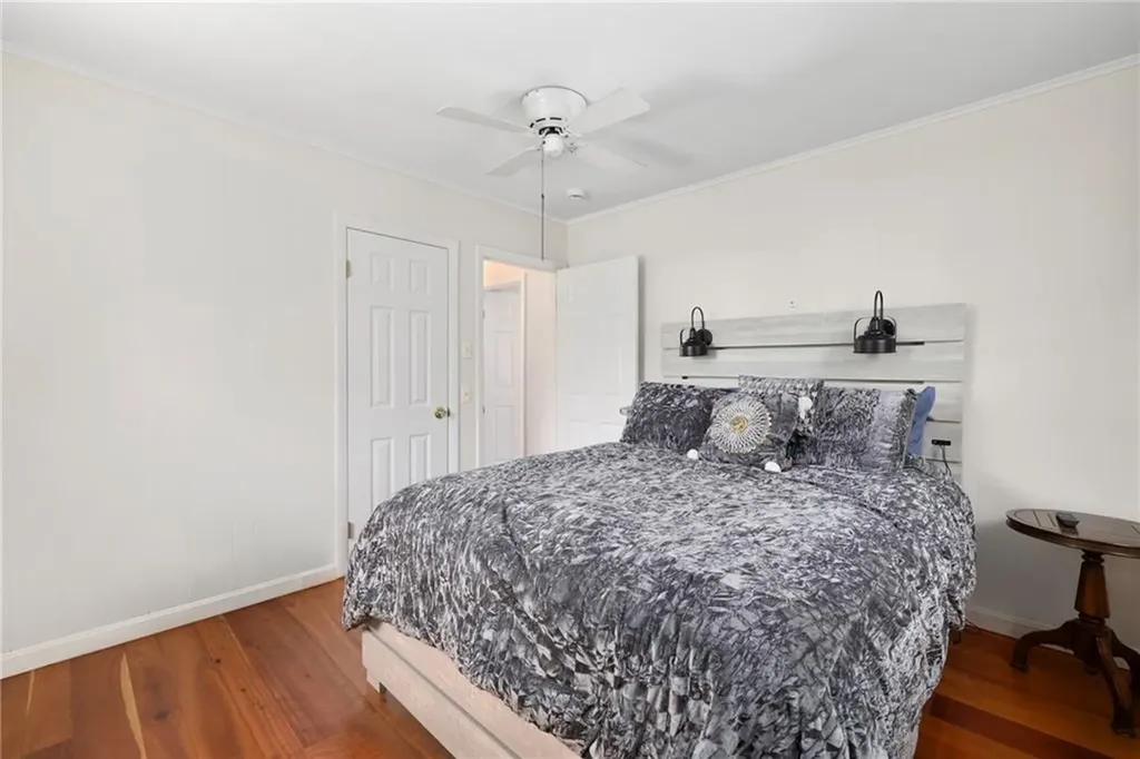 3 Larch Avenue Narragansett RI 02882