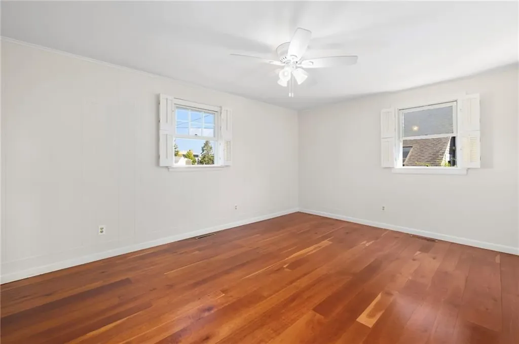 3 Larch Avenue Narragansett RI 02882