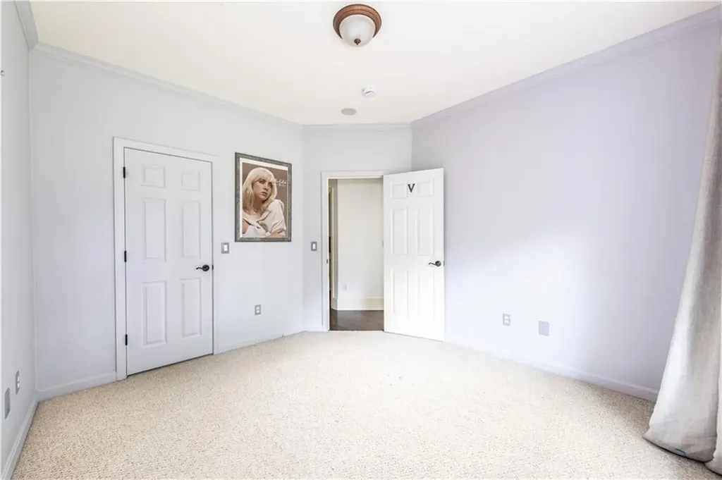 4 Hart Pond Drive North Smithfield RI 02896