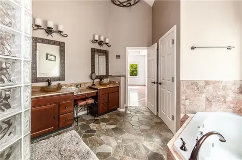 4 Hart Pond Drive North Smithfield RI 02896