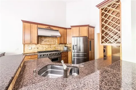 4 Hart Pond Drive North Smithfield RI 02896