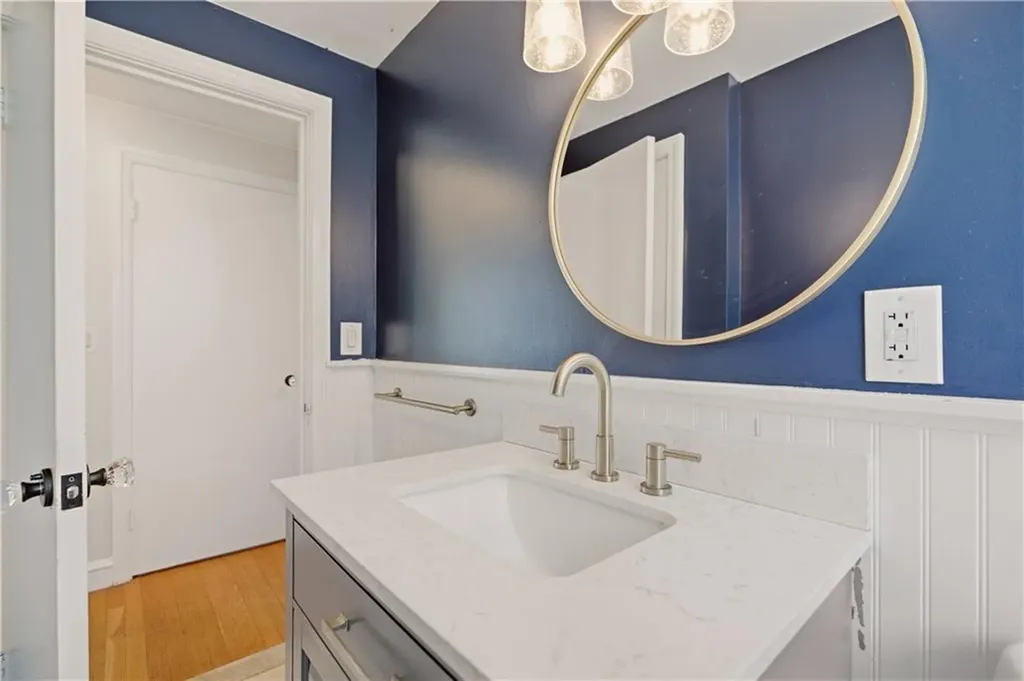 159 Garden City Drive Cranston RI 02920