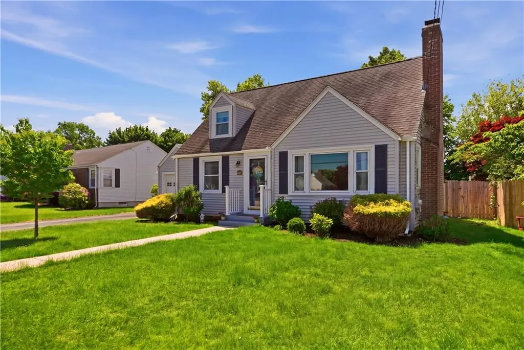 159 Garden City Drive Cranston RI 02920