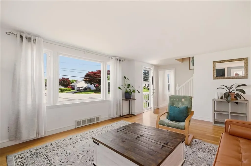 159 Garden City Drive Cranston RI 02920