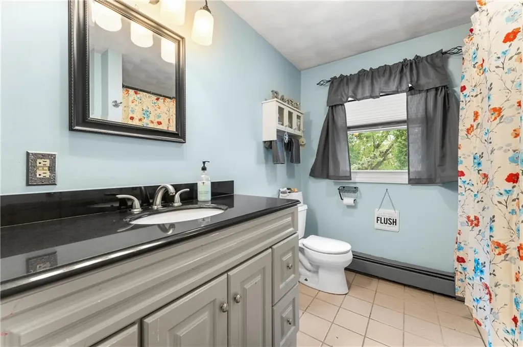 33 Cobb Street East Providence RI 02914