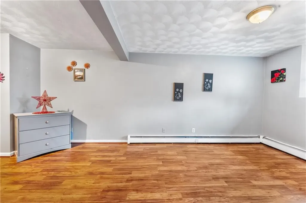 33 Cobb Street East Providence RI 02914