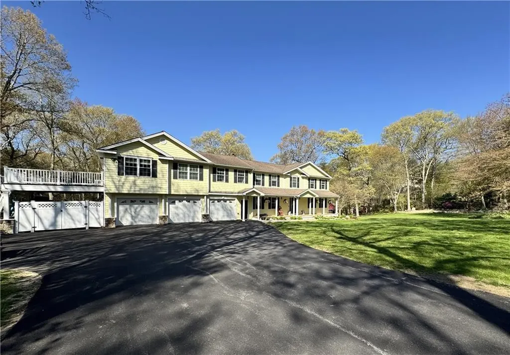 71 Rolling Hill Drive Exeter RI 02822