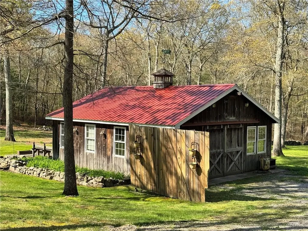 71 Rolling Hill Drive Exeter RI 02822