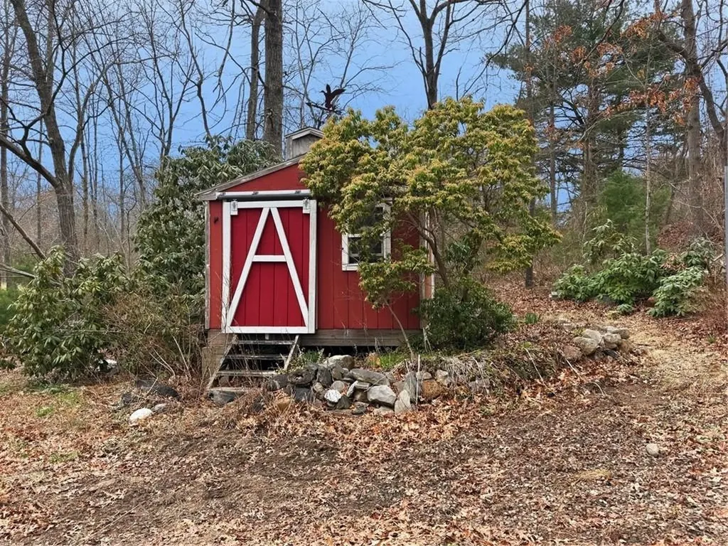 71 Rolling Hill Drive Exeter RI 02822