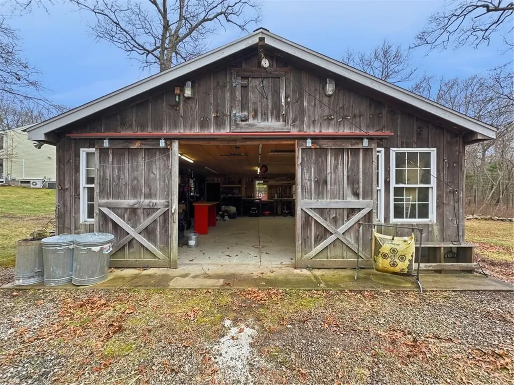 71 Rolling Hill Drive Exeter RI 02822